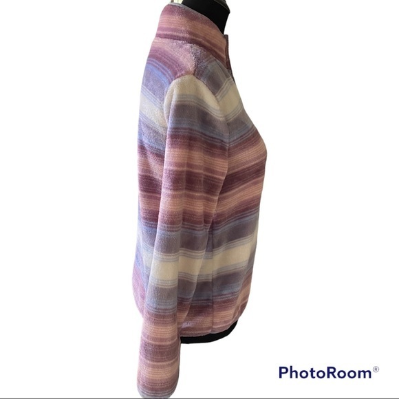 SOFT AND COZY FURRY TOPππ - Picture 6 of 7